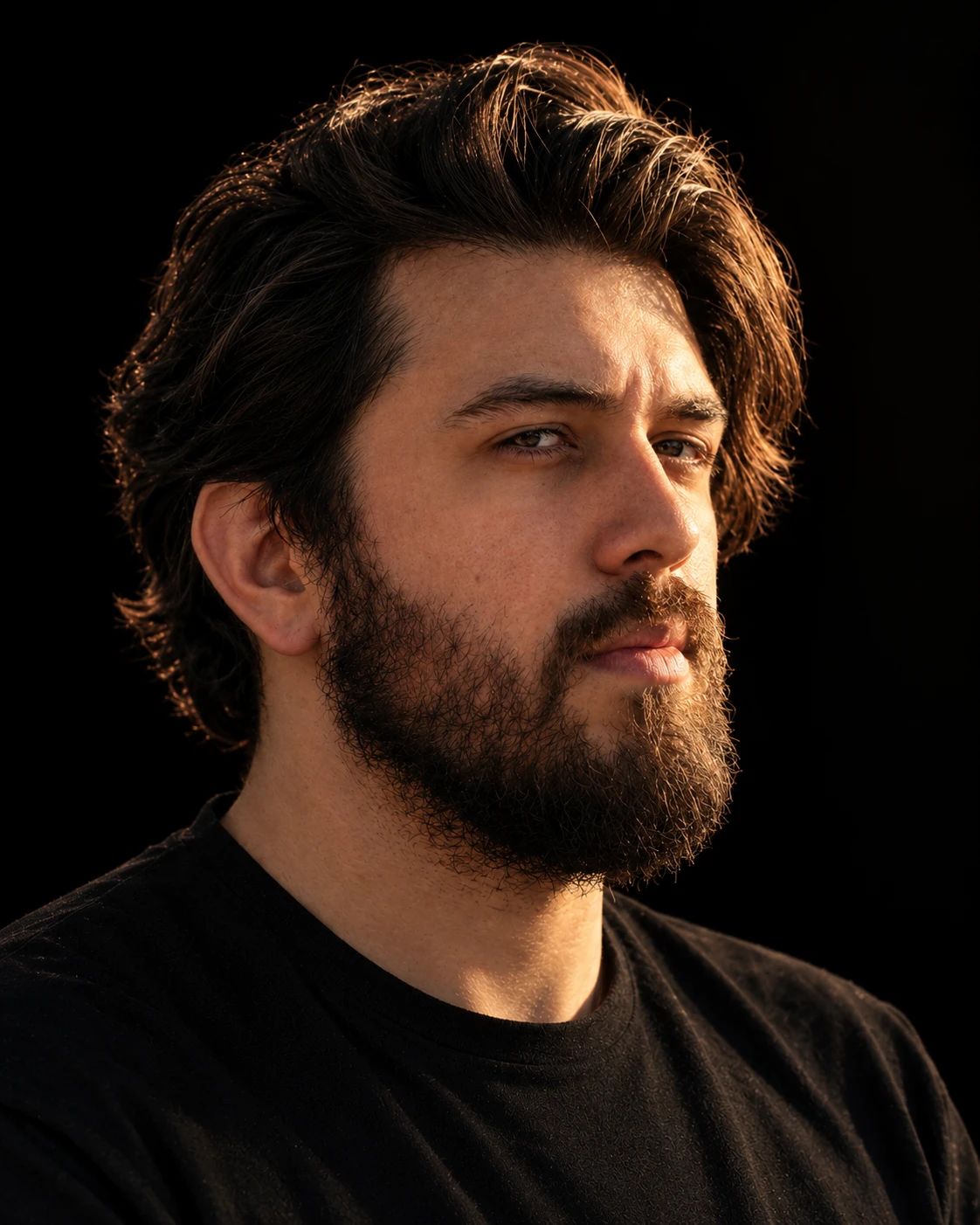 Portrait of Alex Robleno